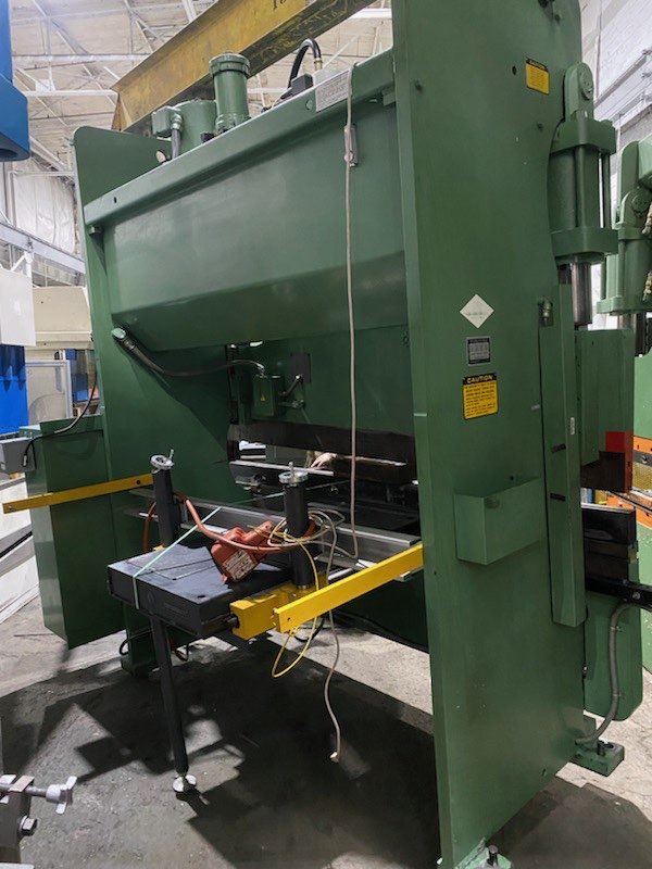 90 Ton X 8’ Cincinnati Model 90CBII CNC Press Brake